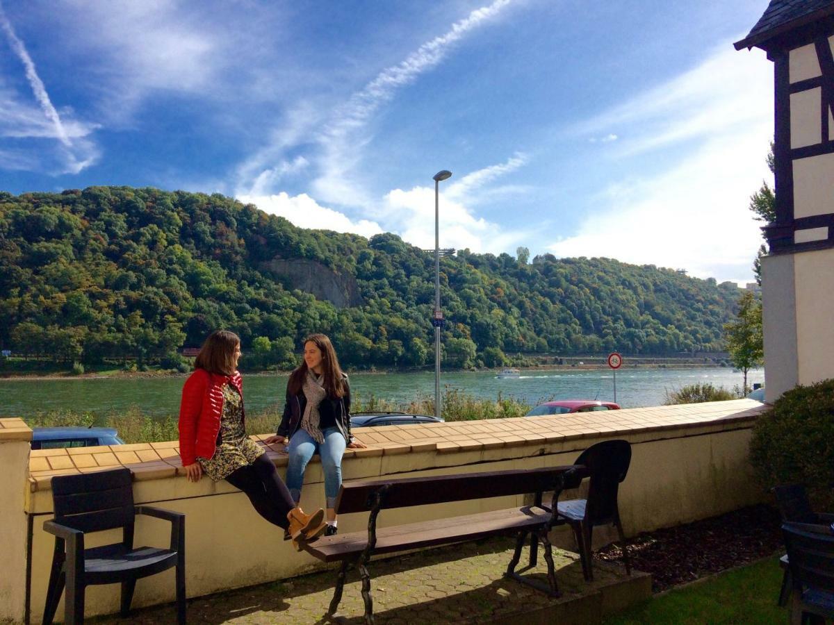 Apartmán Haus Am Ufer Mit Rheinpanoramablick Koblenc Exteriér fotografie