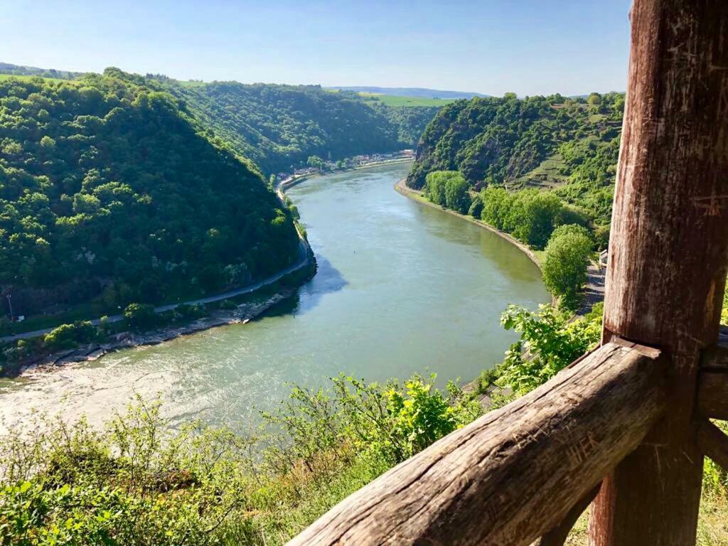Apartmán Haus Am Ufer Mit Rheinpanoramablick Koblenc Exteriér fotografie