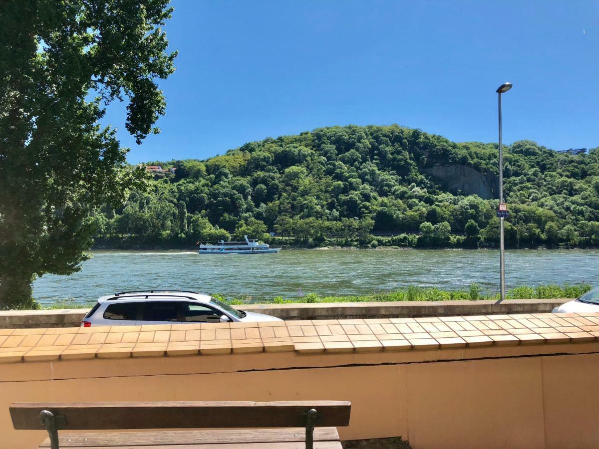 Apartmán Haus Am Ufer Mit Rheinpanoramablick Koblenc Exteriér fotografie
